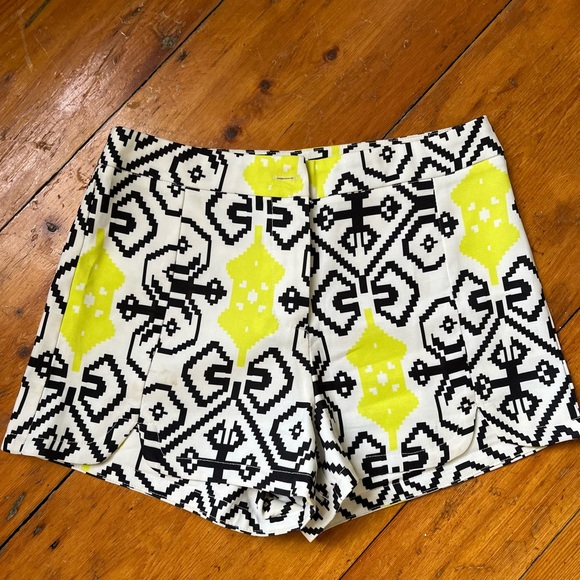 Shorts bundle - Picture 2 of 12